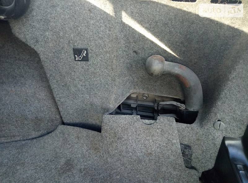 Седан BMW 5 Series 1990 в Запорожье