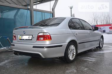 Седан BMW 5 Series 2002 в Херсоне