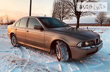 Седан BMW 5 Series 2003 в Чернигове