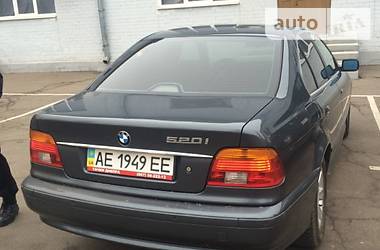 Седан BMW 5 Series 2000 в Кривом Роге