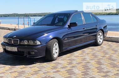 Седан BMW 5 Series 2000 в Запоріжжі