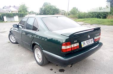Седан BMW 5 Series 1991 в Дубно
