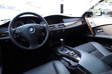 Седан BMW 5 Series 2005 в Днепре