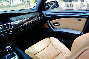Седан BMW 5 Series 2008 в 