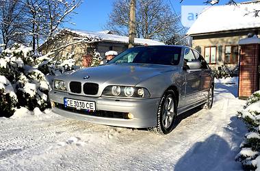 Седан BMW 5 Series 2002 в Чернівцях