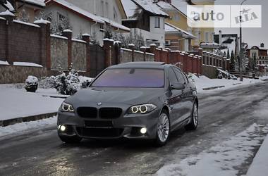 Седан BMW 5 Series 2012 в Ровно