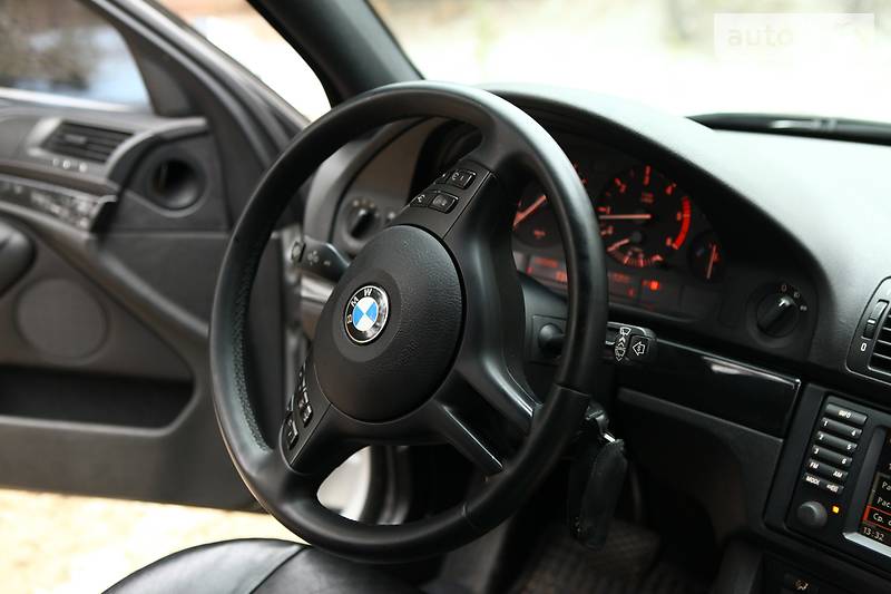Седан BMW 5 Series 2002 в Киеве фото 116 Седан BMW 5 Series 2002 в Киеве