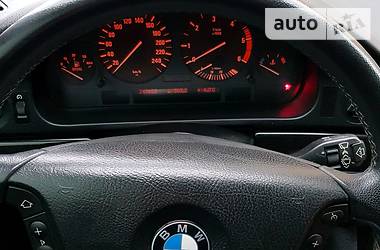 Седан BMW 5 Series 2002 в Одессе