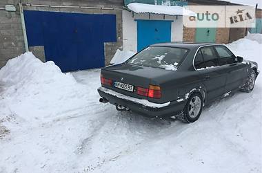 Седан BMW 5 Series 1989 в Бердичеві