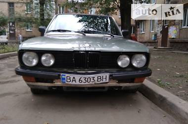 Седан BMW 5 Series 1985 в Киеве