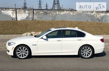 Седан BMW 5 Series 2011 в Дніпрі