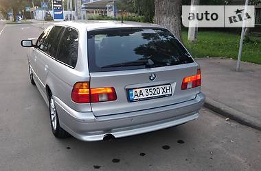 Универсал BMW 5 Series 2002 в Киеве