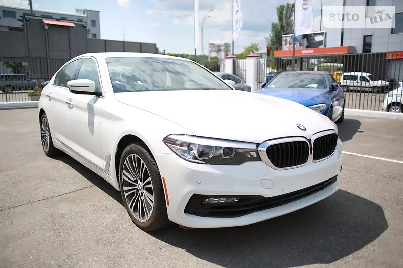 Седан BMW 5 Series 2017 в 