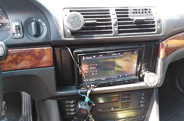 Седан BMW 5 Series 2001 в 