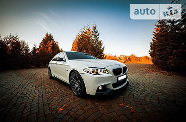 Седан BMW 5 Series 2015 в Киеве