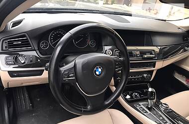 Седан BMW 5 Series 2010 в Хусте