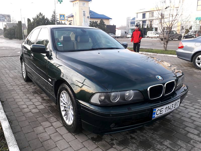 Седан BMW 5 Series 2002 в Чернівцях