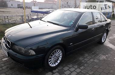 Седан BMW 5 Series 2002 в Чернівцях