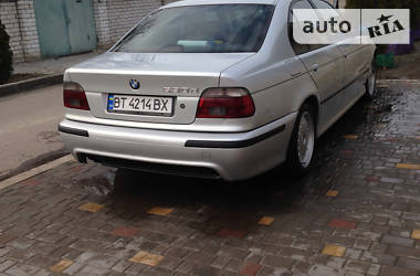 Седан BMW 5 Series 2000 в 