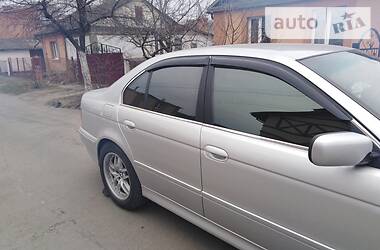Седан BMW 5 Series 2001 в 