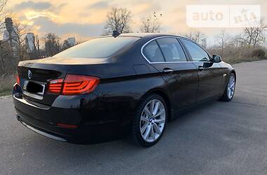 Седан BMW 5 Series 2011 в Киеве