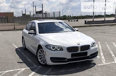 Седан BMW 5 Series 2013 в Львове