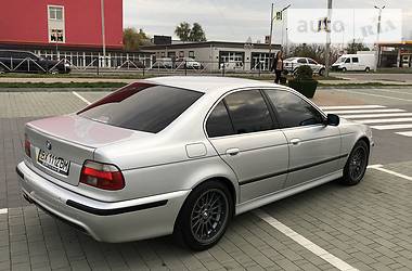 Седан BMW 5 Series 2001 в Хмельницком