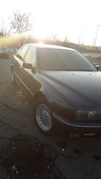 Седан BMW 5 Series 1998 в Львові