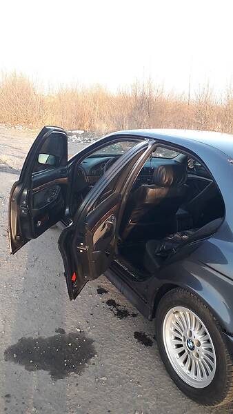 Седан BMW 5 Series 1998 в Львові