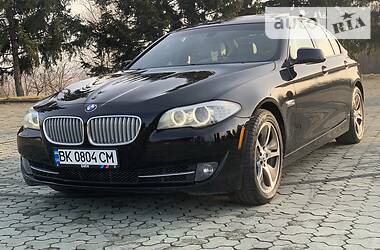 Седан BMW 5 Series 2012 в 