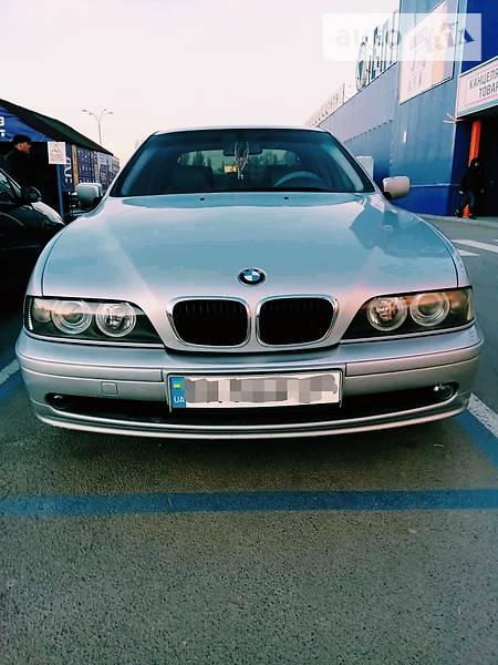 Седан BMW 5 Series 2002 в Каменец-Подольском