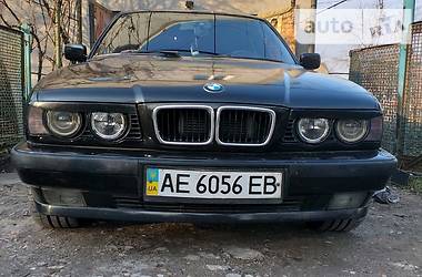 Седан BMW 5 Series 1989 в 
