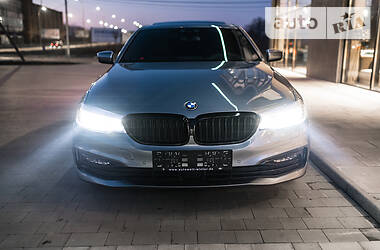 Седан BMW 5 Series 2017 в Ужгороде