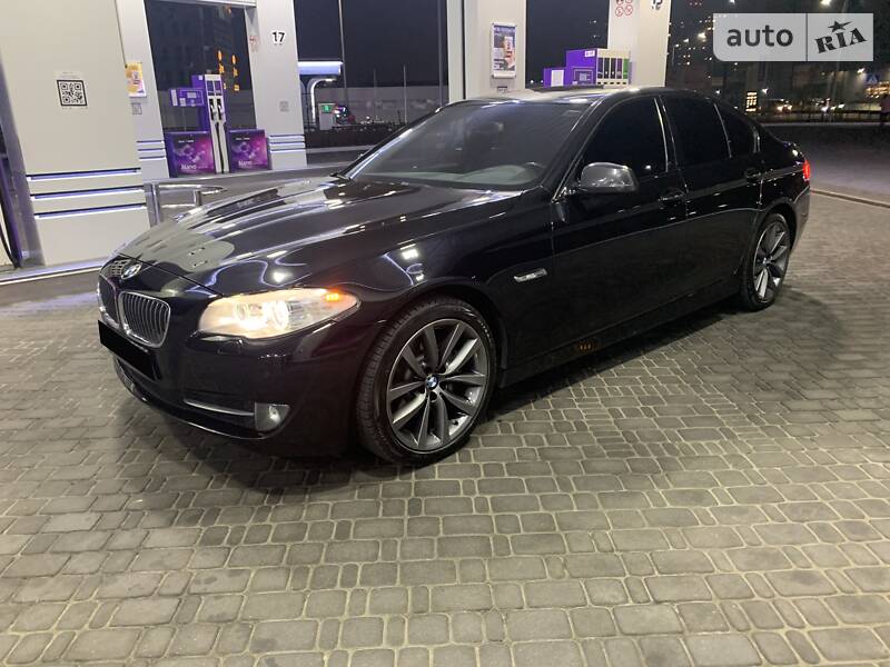 Седан BMW 5 Series 2012 в Києві