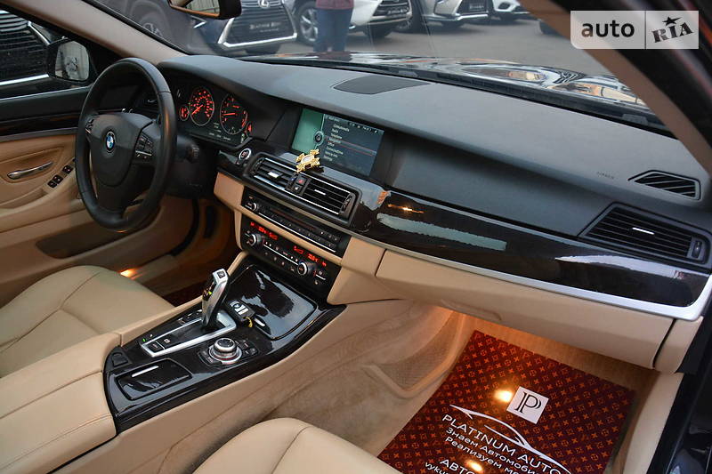 Седан BMW 5 Series 2012 в Одесі