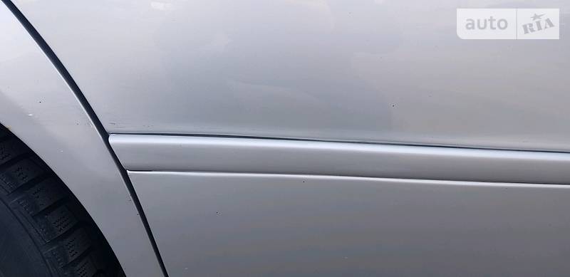 Седан BMW 5 Series 2002 в Мостиській