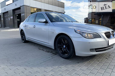 Седан BMW 5 Series 2009 в 