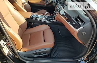 Седан BMW 5 Series 2015 в 