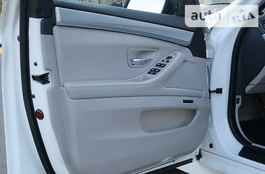 Універсал BMW 5 Series 2011 в 