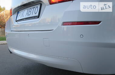 Універсал BMW 5 Series 2011 в 