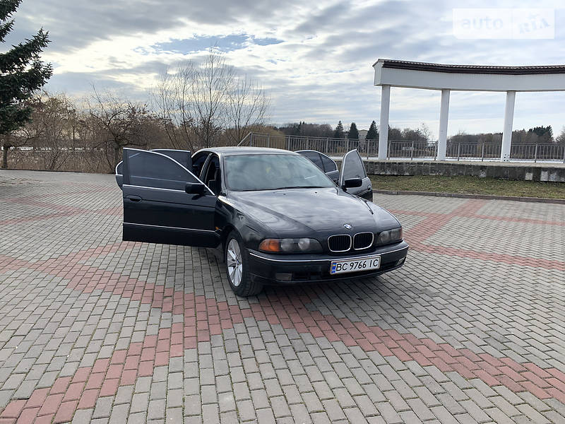 Седан BMW 5 Series 1998 в Рівному