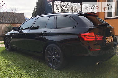 Універсал BMW 5 Series 2011 в 