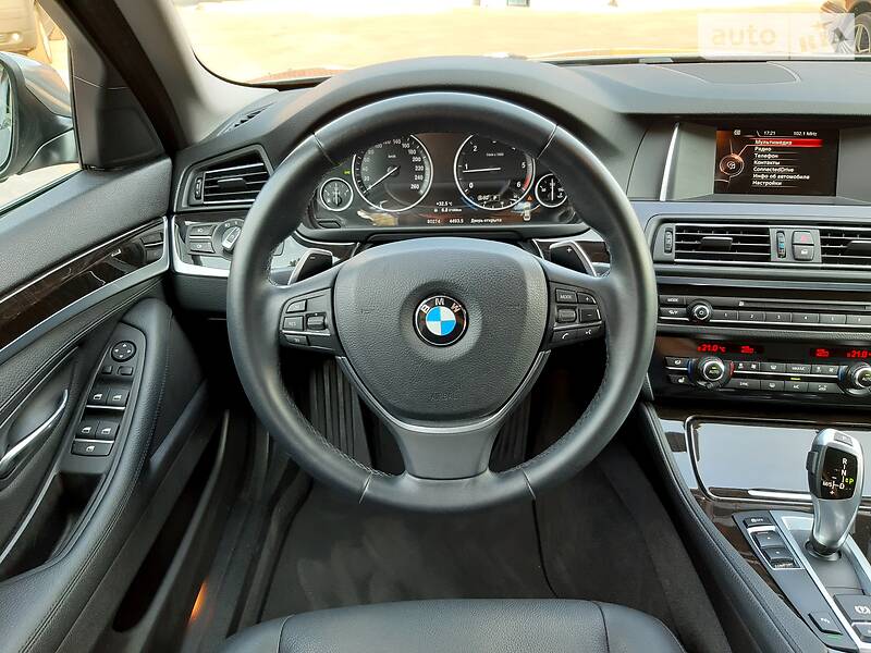 Седан BMW 5 Series 2016 в Миколаєві