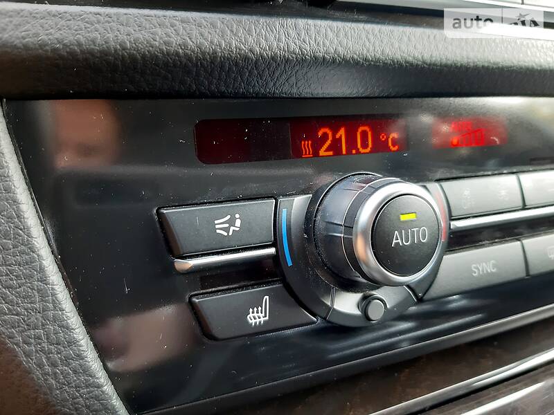 Седан BMW 5 Series 2016 в Миколаєві