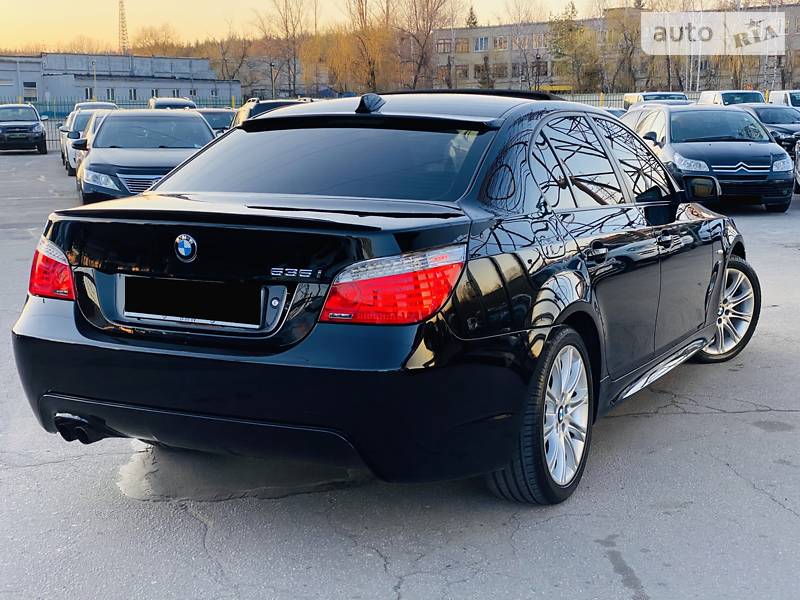 Седан BMW 5 Series 2009 в Харкові