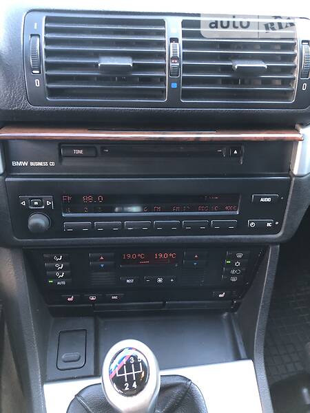 Седан BMW 5 Series 2002 в Новомосковську фото 18 Седан BMW 5 Series 2002 в Новомосковську