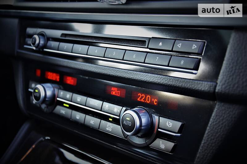 Седан BMW 5 Series 2014 в Києві фото 24 Седан BMW 5 Series 2014 в Києві