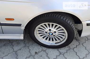 Седан BMW 5 Series 1998 в 