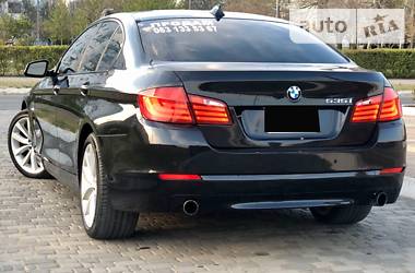 Седан BMW 5 Series 2012 в 