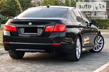 Седан BMW 5 Series 2012 в 